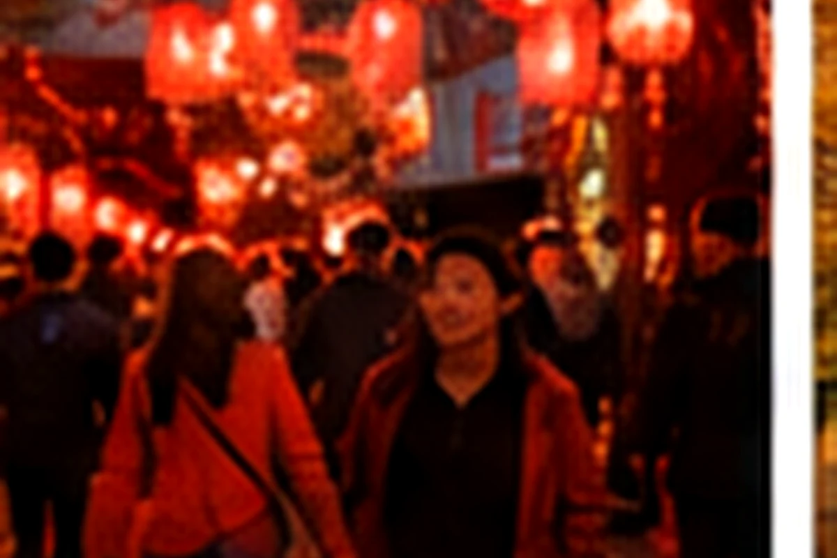 Lantern street and holiday/social life